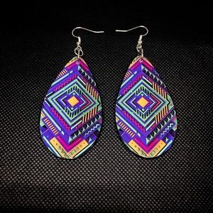 Abstract design earrings